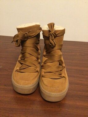 See By Chloe Suede platform bottie SZ 36